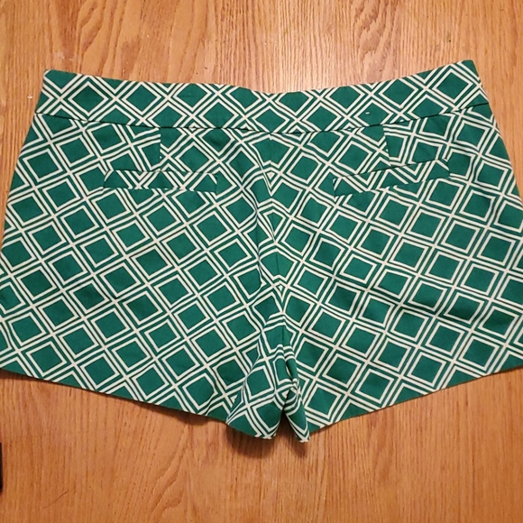 J crew factory shorts - Picture 3 of 5